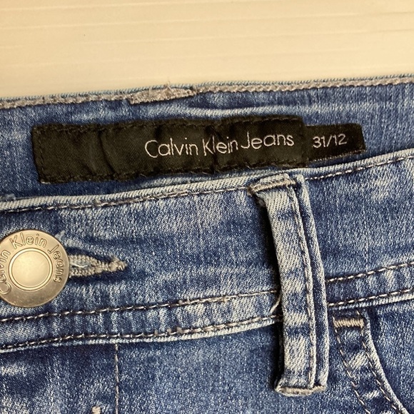 CALVIN Klein Cropped Jeans - Picture 2 of 5